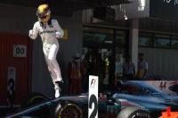 Новость Гран-при Испании: борьбу тактик выиграл «Мерседес» и Льюис Хэмилтон Автопродажа